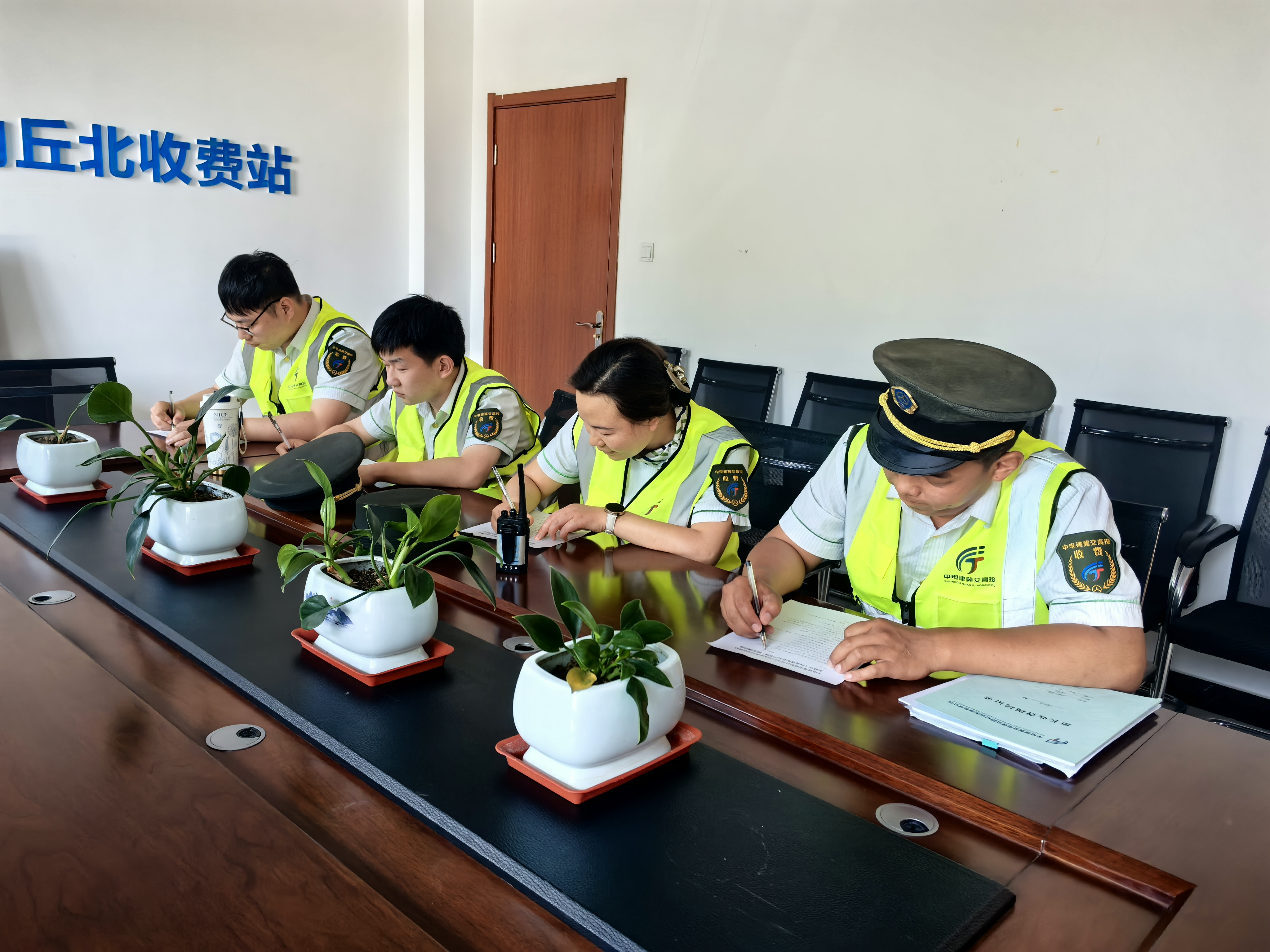 32a4a71c547171975e9d6a1a9f5dc11.jpg 32a4a71c547171975e9d6a1a9f5dc11.jpg