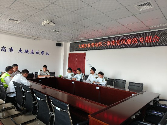 照片.jpg 照片.jpg