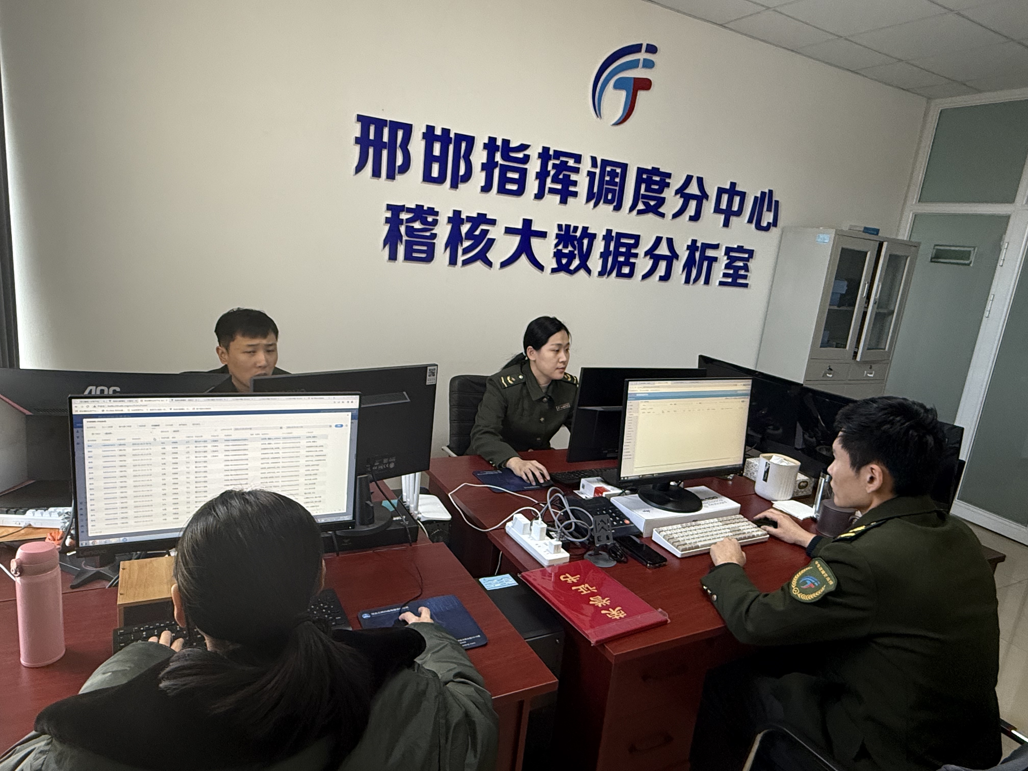 c8625f7b9f376eeff2c4c0efb9b3ea7.jpg c8625f7b9f376eeff2c4c0efb9b3ea7.jpg